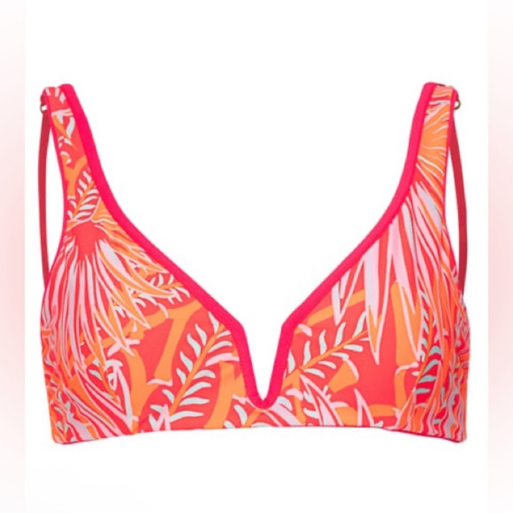 NWT Maaji Coral Crush Victoria V
Wire Bralette Bikini Top - Picture 8 of 9